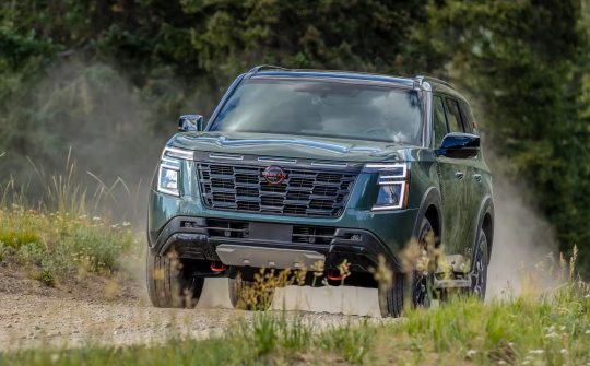 Nissan Patrol Pro 4X 2026: Đủ mạnh để cạnh tranh với LandCruiser GR Sport?