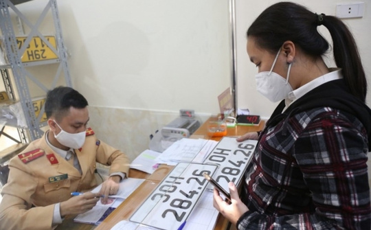 Giảm tới 6 triệu đồng khi đăng ký xe mới: Điều kiện nào để người dân được hưởng?