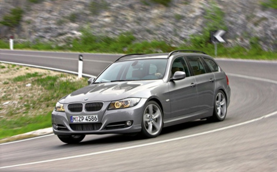 Kỹ năng sống còn khi xe mất phanh lúc đổ đèo