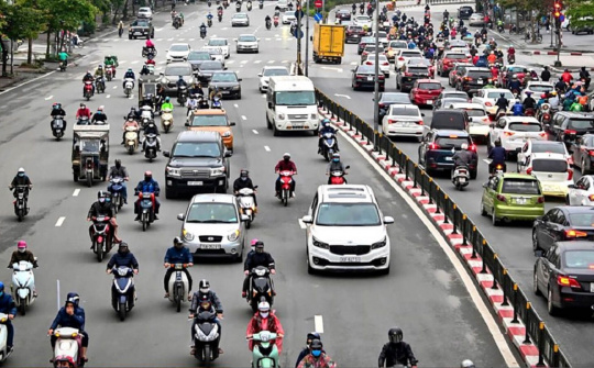 Từ 1/1/2026: Những trường hợp ô tô được miễn phí sử dụng đường bộ