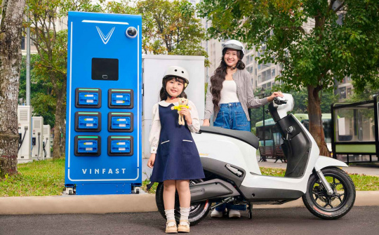 VinFast nhận đặt cọc 2 mẫu xe máy điện đổi pin