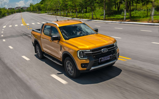 Ford Việt Nam hỗ trợ 100% phí trước bạ cho khách hàng mua xe