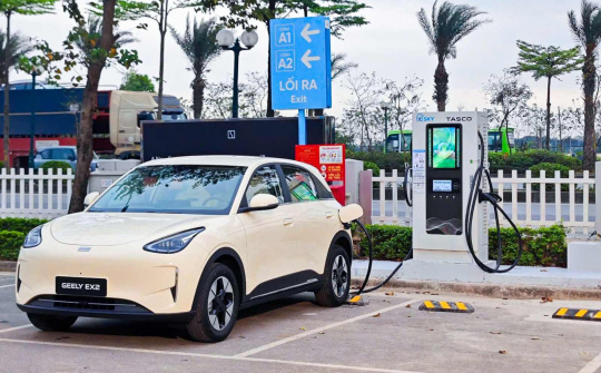 Tasco Auto và Ford Việt Nam “bắt tay” chia sẻ hạ tầng sạc xe điện