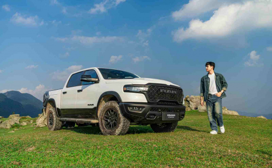 Ram 1500 Rebel mới trình làng Việt Nam
