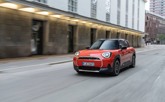 MINI Aceman – mẫu xe điện “mới toanh” nhà MINI trình làng tại Việt Nam