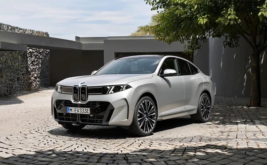 BMW X6 và iX6 2027 lộ diện với diện mạo mới, đậm chất SUV thể thao
