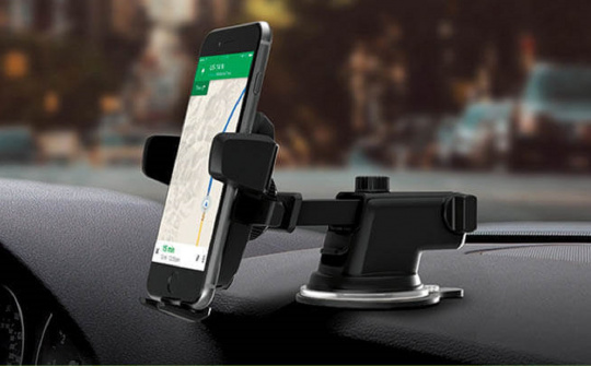 5 phụ kiện ô tô giá rẻ nên có trong xe