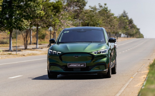 Ford Việt Nam tung ưu đãi lớn trong tháng 7, hỗ trợ lãi suất 0% và nâng bảo hành lên 5 năm