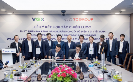 Tập đoàn Thành Công hợp tác VGX phát triển hạ tầng sạc cho xe điện