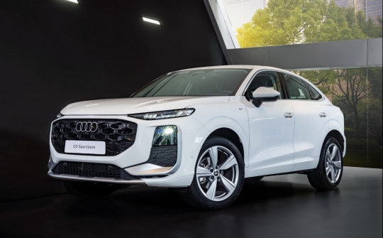Đằng sau thiết kế Audi Q3 thế hệ mới là hàng nghìn giờ làm việc với ánh sáng
