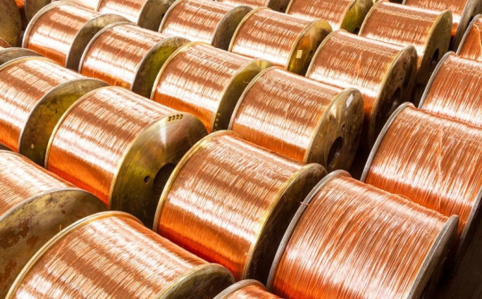 Giá các loại kim loại ngày  27/11 đồng loạt giảm mạnh