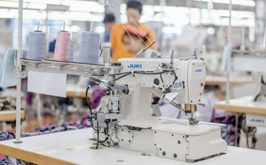 May Sông Hồng tăng trần lên 54.000 đồng/CP phiên chào sàn