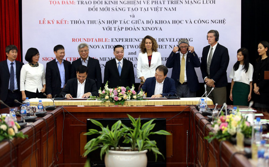Thành lập trung tâm kết nối với 12.000 nhà khoa học toàn cầu