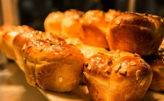Cuối năm, ăn những gì ở tiệc buffet để giữ gìn vóc dáng?