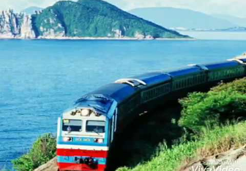 Dành tặng 1.200 vé tàu cho đoàn viên, công nhân về quê ăn Tết