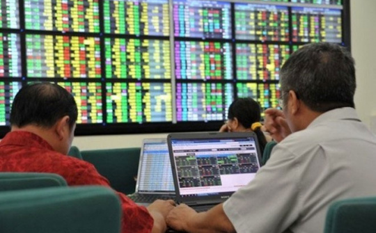 Gần 330 công ty niêm yết bị cưỡng chế nợ thuế