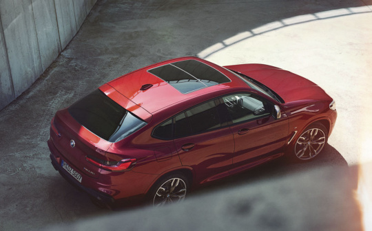 Hãng xe được tìm kiếm nhiều nhất trên Google năm 2018, bất ngờ với cái tên xếp thứ 2