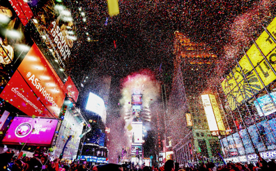 Cận kề năm mới 2019: Thế giới đón Tết như thế nào?
