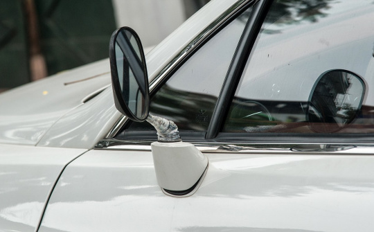 6 mẹo chống trộm gương ô tô trong "tháng củ mật"