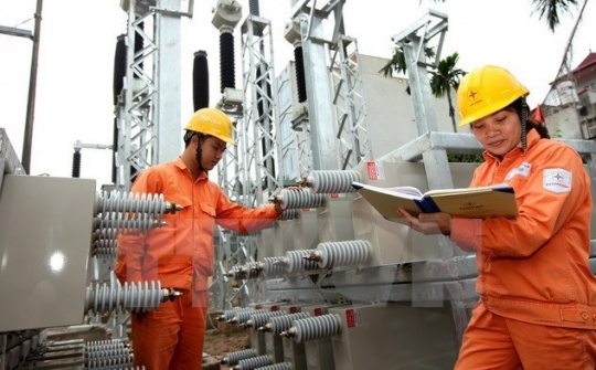 Giá trần thị trường điện trong năm 2018 là 1.280 đồng mỗi kWh