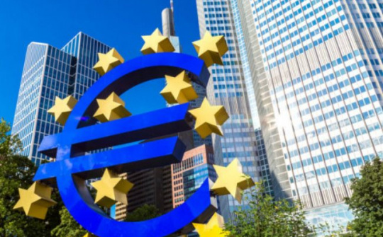 ECB sẽ giữ lãi suất thấp kỷ lục trong thời gian dài