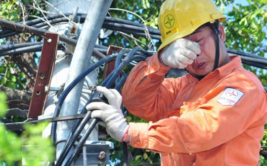 Ba tôi ngày trước là thợ điện