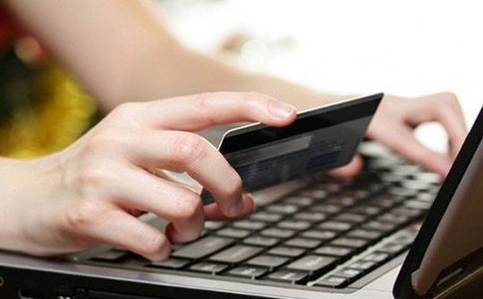 Giao dịch online tăng nhẹ cận Tết