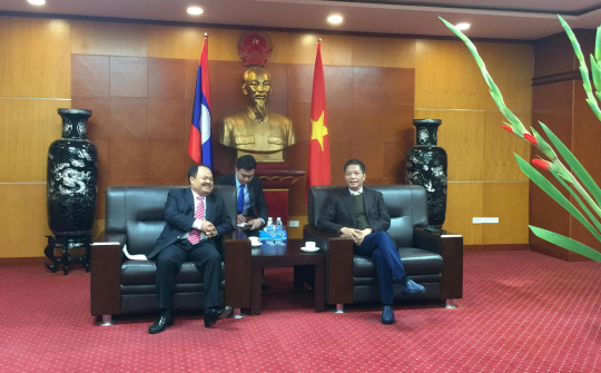 Việt Nam sẽ xúc tiến nhập khẩu điện từ Lào