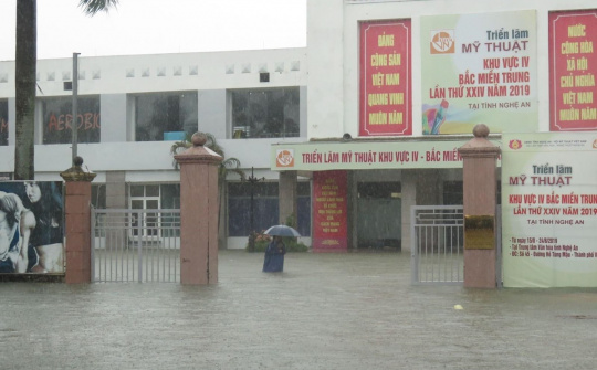 Thời tiết 17/10: Miền Trung tiếp tục mưa to, nhiều nơi có thể ngập úng