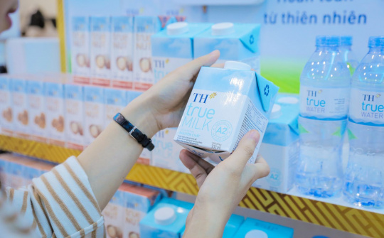 Doanh nghiệp sữa đầu tiên được cấp mã giao dịch xuất khẩu sang Trung Quốc