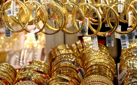 Giá vàng leo lên cao sau khi chạm mức thấp nhất (ngày 6/5)