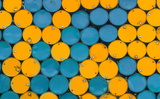 Giá dầu thô tiếp tục xu hướng giảm do lo ngại suy thoái kinh tế toàn cầu