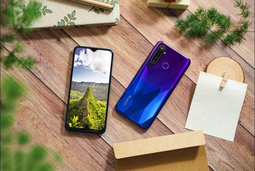 Realme 5 Pro - "Thánh phá giá" trong phân khúc tầm trung