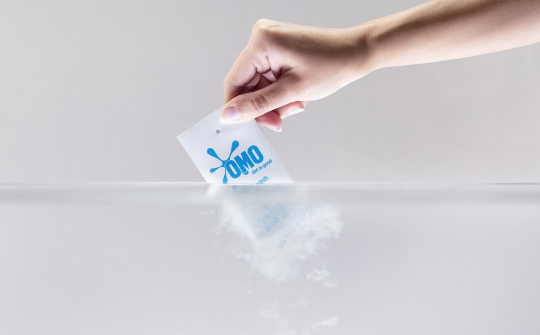 Chiêu thức marketing sáng tạo của OMO – Khi tag quần áo được làm từ…bột giặt