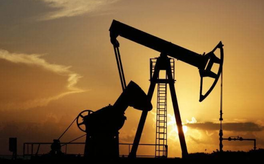 Giá dầu thô quốc tế đồng loạt giảm trong ngày 31/10