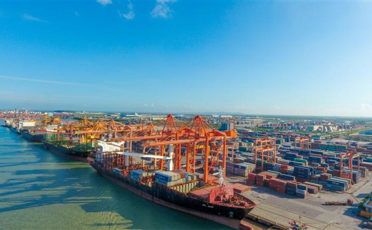 Xuất siêu đạt mức kỷ lục mới, 10 tháng hơn 9 tỷ USD