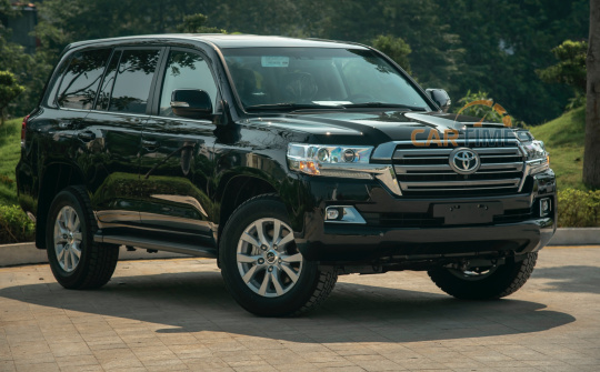 Tăng gần 50 triệu đồng, Toyota Land Cruiser 2020 được nâng cấp gì tại thị trường Việt Nam