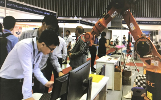 Gần 500 gian hàng tham gia Triển lãm Sản phẩm công nghiệp hỗ trợ Việt Nam