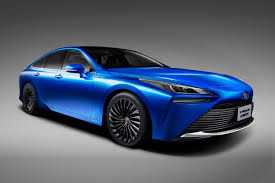 Suzuki và Toyota thành lập liên doanh xử lý ô tô phế thải tại Ấn Độ