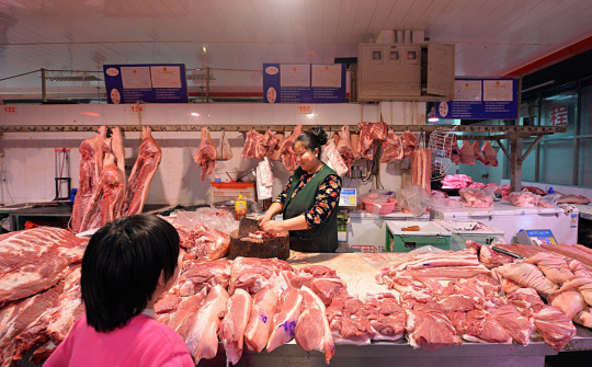 Trung Quốc đẩy mạnh thu mua thịt lợn trên khắp toàn cầu