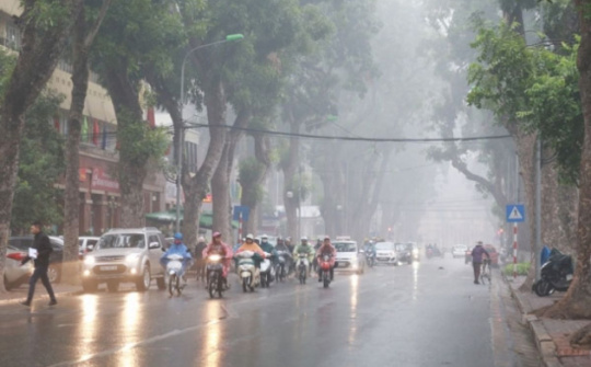 Thời tiết 18/12: Hà Nội sáng có mưa nhỏ