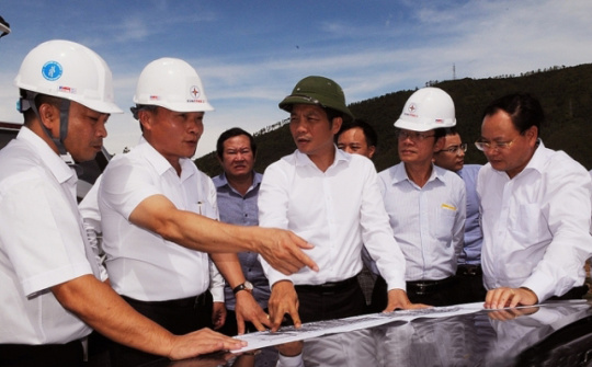 Tái cơ cấu nhìn từ phát triển năng lượng tái tạo