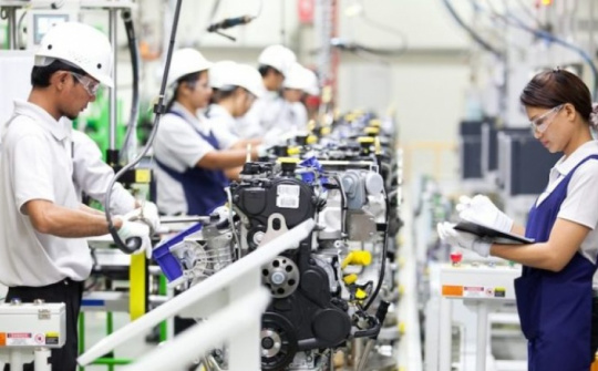 Các nền kinh tế Đông Nam Á vươn mình bất chấp những cơn gió ngược