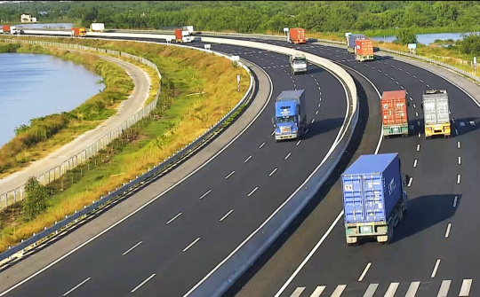 Bộ Giao thông vận tải thực hiện thẩm quyền quyết định đầu tư 3 dự án trên tuyến cao tốc Bắc - Nam