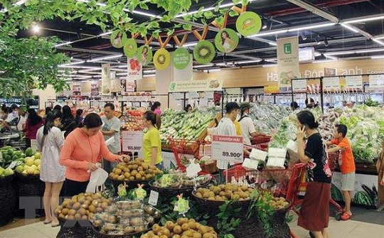 Ngày mùng 2 Tết, thị trường đã sôi động hơn