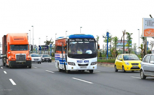 Rà soát kỹ dự thảo Nghị định quy định về kinh doanh vận tải bằng xe ô tô