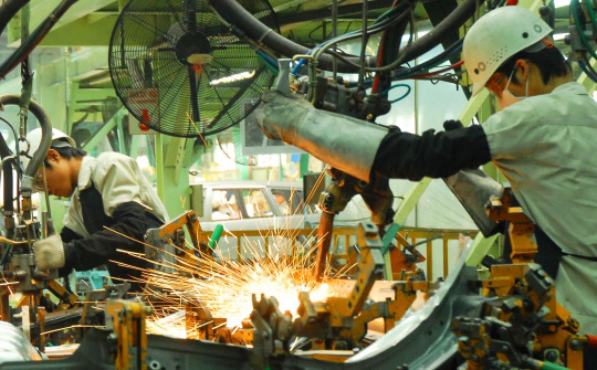 Thu hút FDI bứt phá ngoạn mục