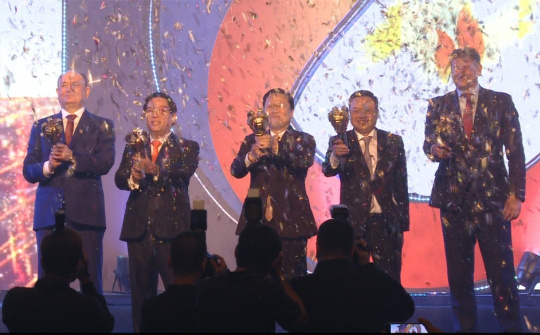 Điều hành Dầu khí Biển Đông đón nhận Huân chương Lao động hạng Nhì