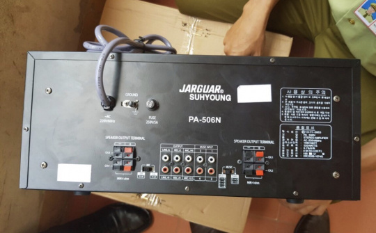 Phát hiện lô hàng chở 40 amply có dấu hiệu bị giả mạo xuất xứ