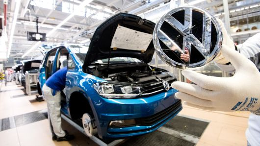 Volkswagen bắt tay cùng Amazon